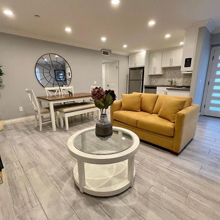 Stylish Hollywood Townhouse - Ideal Location Лос-Анджелес Экстерьер фото