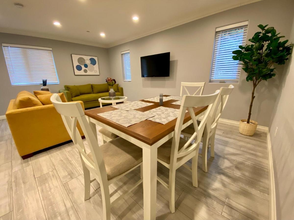 Stylish Hollywood Townhouse - Ideal Location Лос-Анджелес Экстерьер фото
